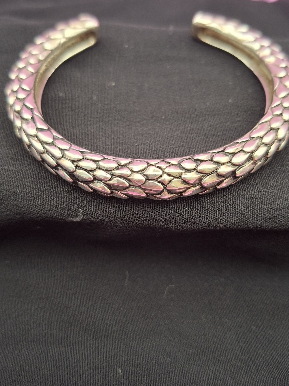 46.9g 925 Scaled Cuff Bracelet